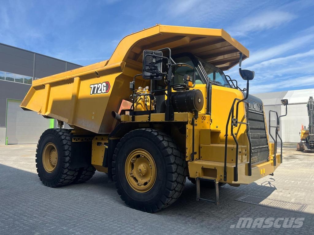 CAT 772G عربات نقل قلابة للمواقع