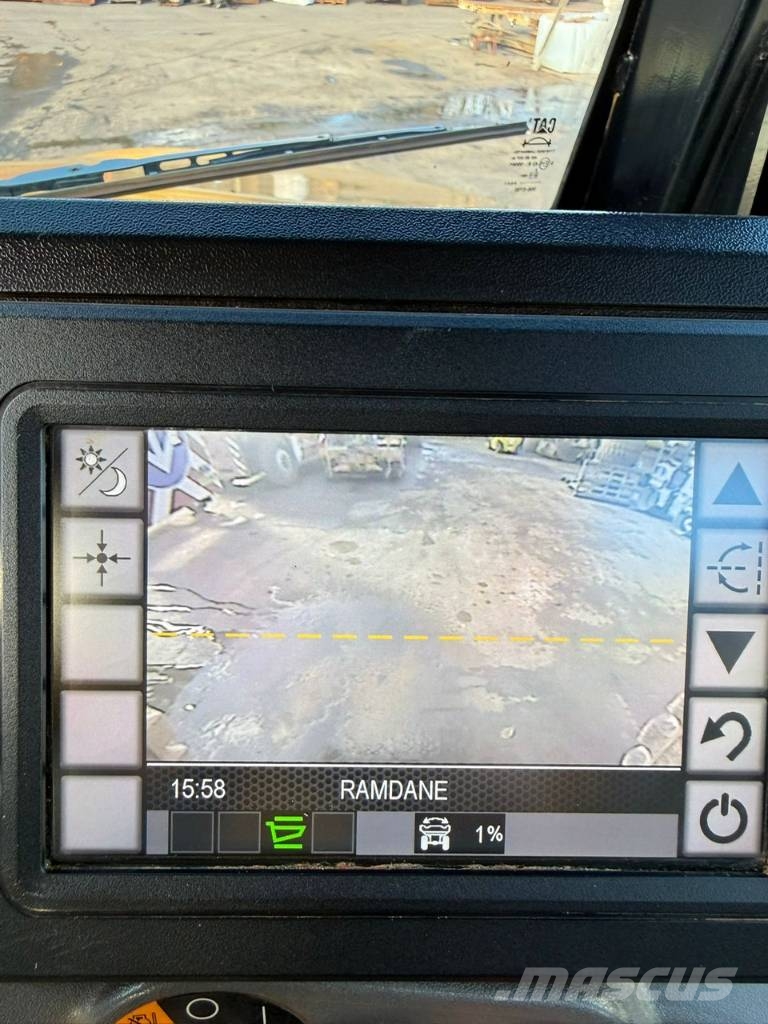 CAT 745 //BJ. 2018/9600H/6x6/Klima/ZSA/ Dumpperit