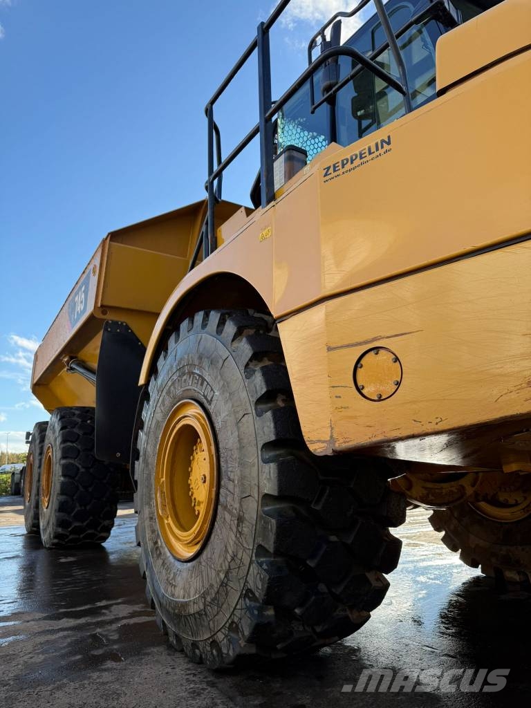 CAT 745 //BJ. 2018/9600H/6x6/Klima/ZSA/ Dumpperit
