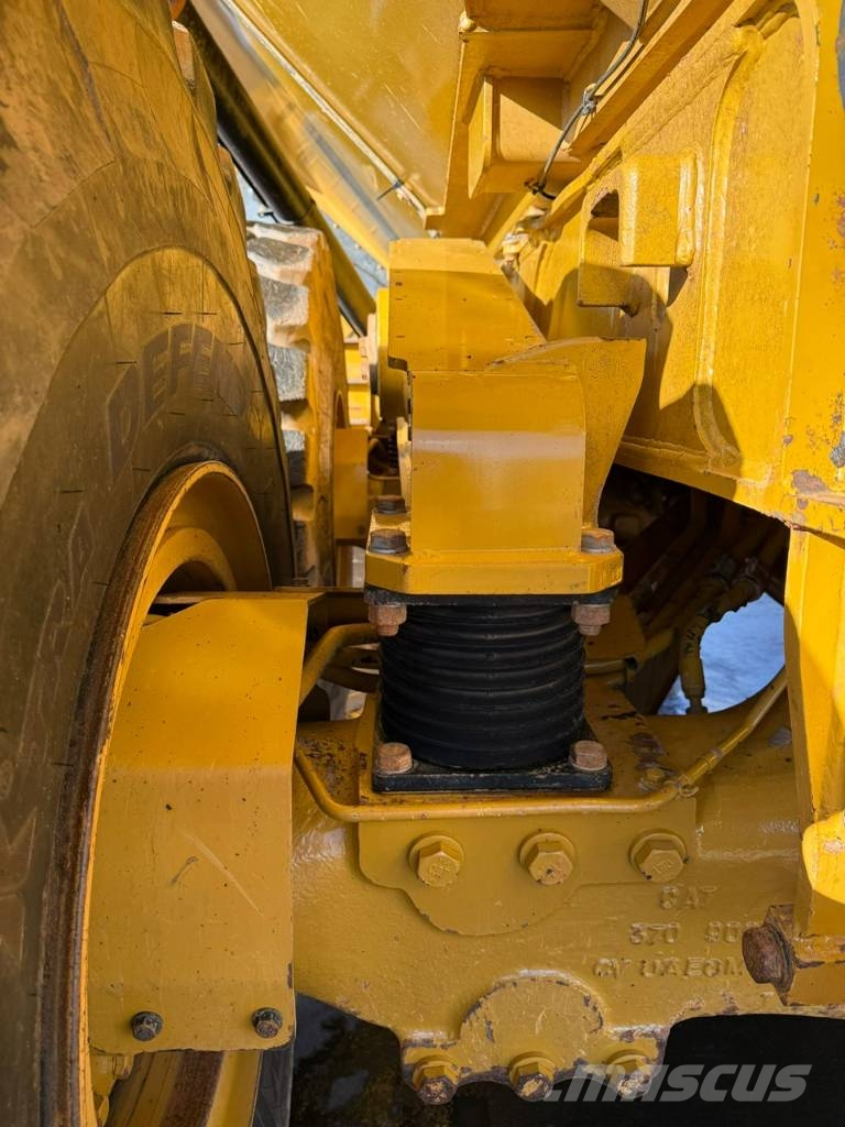 CAT 745 //BJ. 2018/9600H/6x6/Klima/ZSA/ Dumpperit