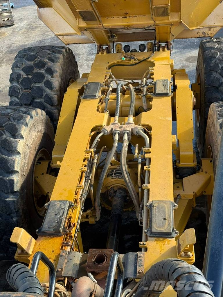 CAT 745 //BJ. 2018/9600H/6x6/Klima/ZSA/ Dumpperit