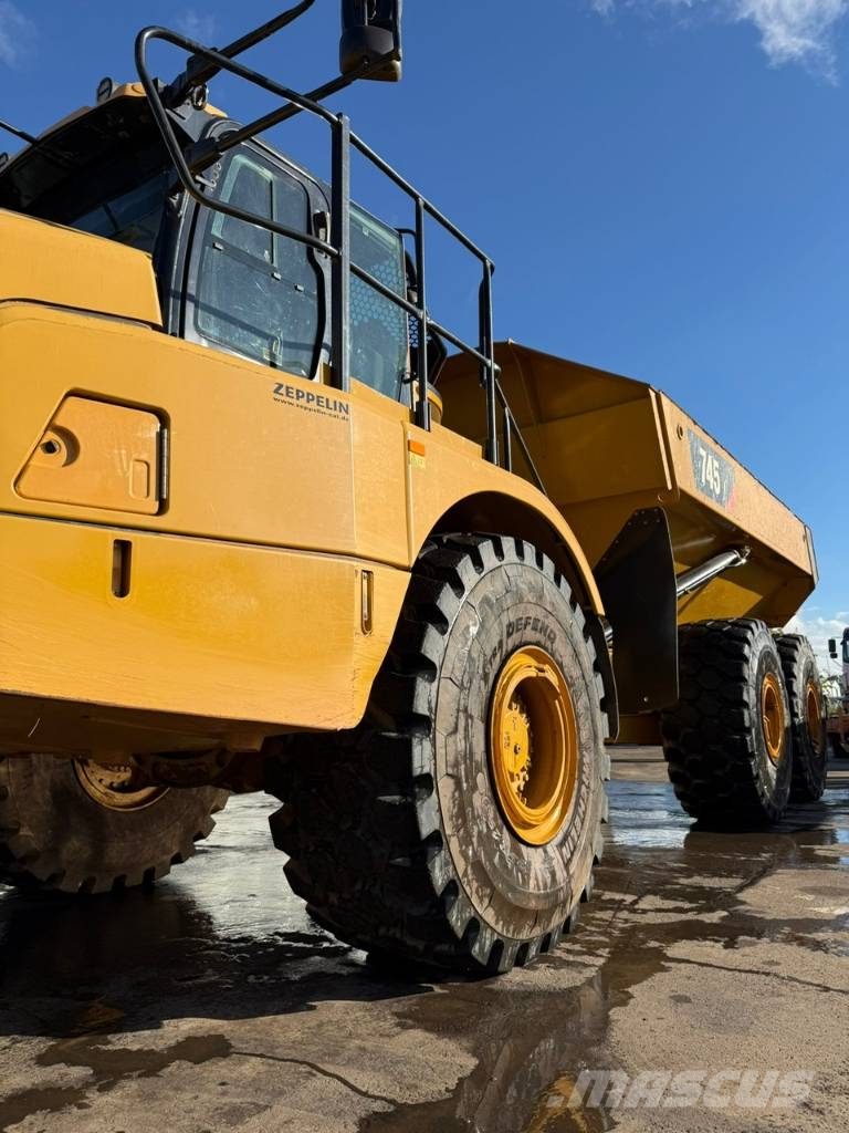CAT 745 //BJ. 2018/9600H/6x6/Klima/ZSA/ Dumpperit