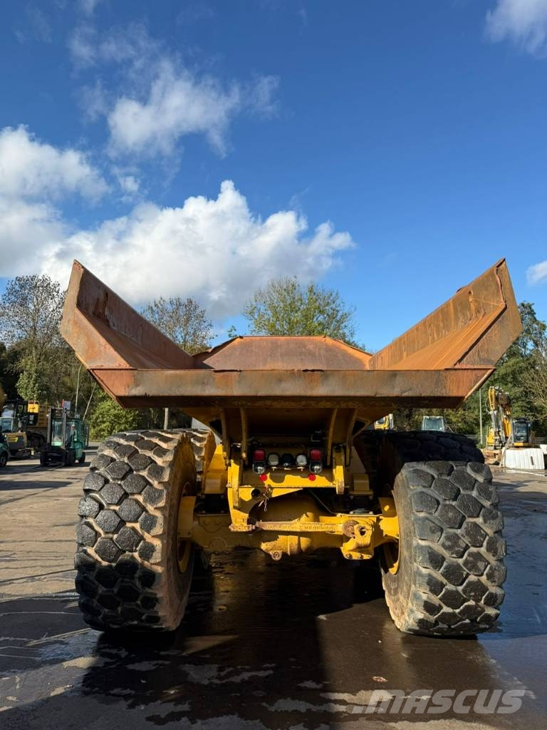 CAT 745 //BJ. 2018/9600H/6x6/Klima/ZSA/ Dumpperit