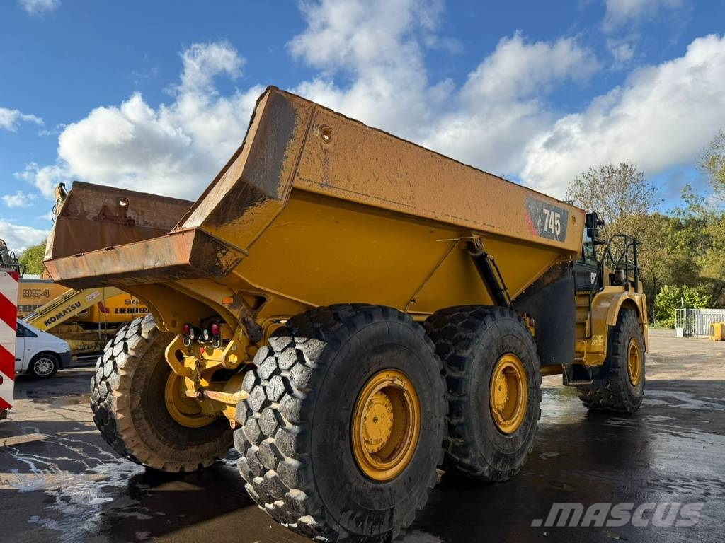 CAT 745 //BJ. 2018/9600H/6x6/Klima/ZSA/ Dumpperit