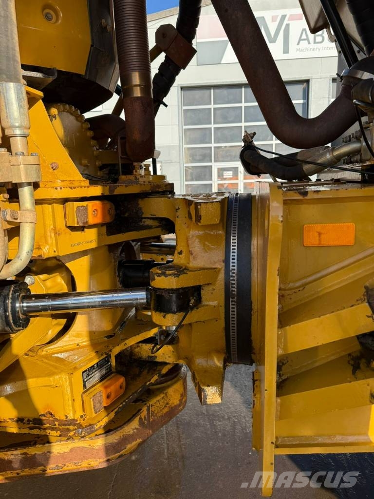 CAT 745 //BJ. 2018/9600H/6x6/Klima/ZSA/ Dumpperit