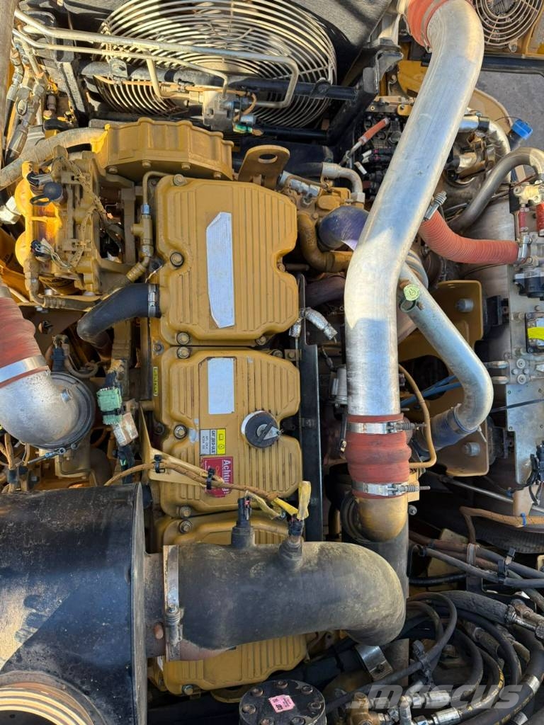 CAT 745 //BJ. 2018/9600H/6x6/Klima/ZSA/ Dumpperit