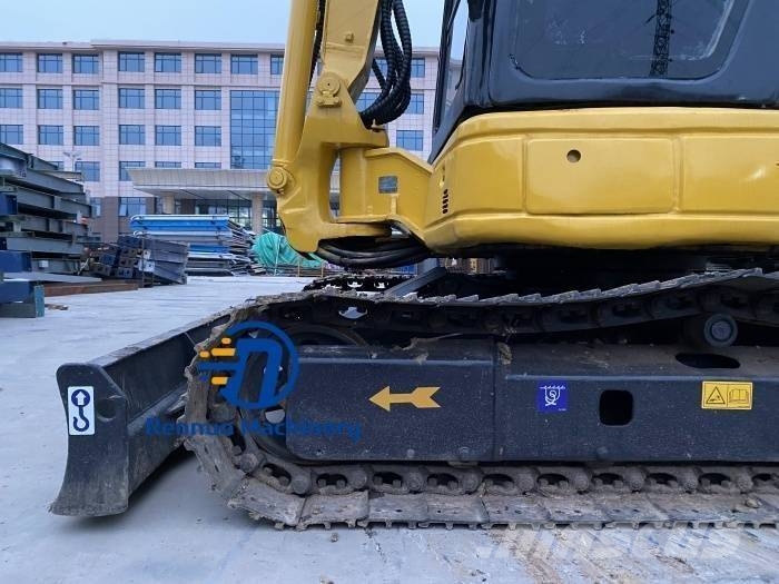 Komatsu pc40 Mini bagri <7t