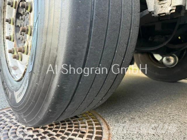 Schmitz Cargobull Thermo King SLXi Spectrum/Doppelstock/3xAchsen 控溫式半拖車