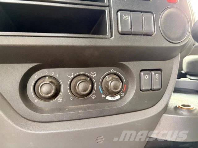 DAF XF 460 SUPERSPACECAB (ZF MANUAL GEARBOX / MX-BRAKE Sattelzugmaschinen