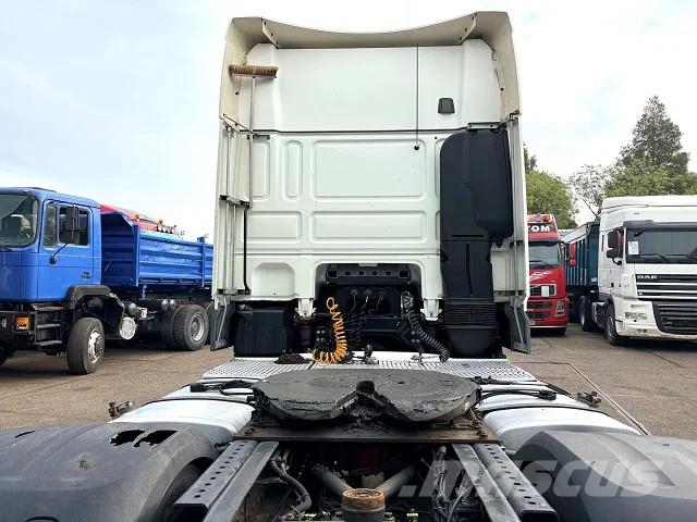 DAF XF 460 SUPERSPACECAB (ZF MANUAL GEARBOX / MX-BRAKE Sattelzugmaschinen