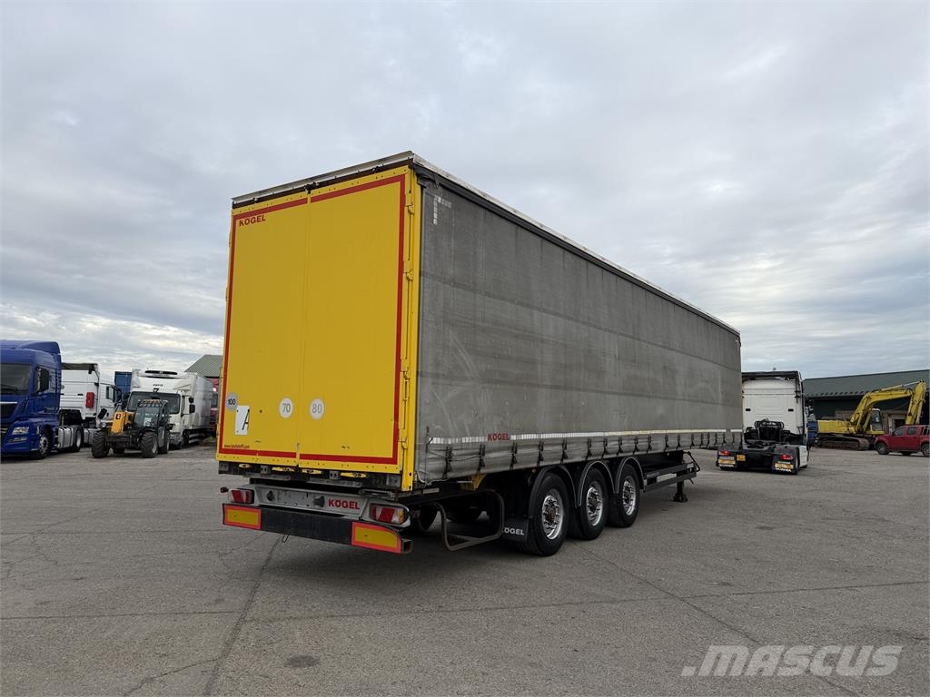 Kögel SN 24 VIN 551 نصف مقطورات بباب جانبي