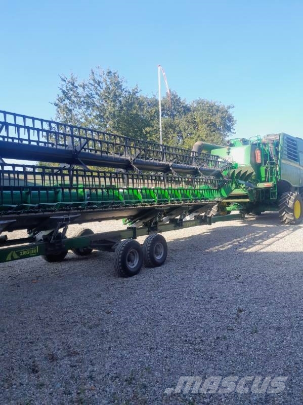 John Deere T 670i Зерноуборочные комбайны