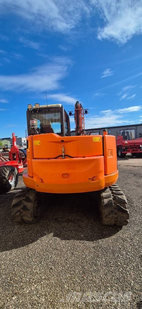 Hitachi ZX 85 US B-5A حفارات وسط 7 طن - 12 طن