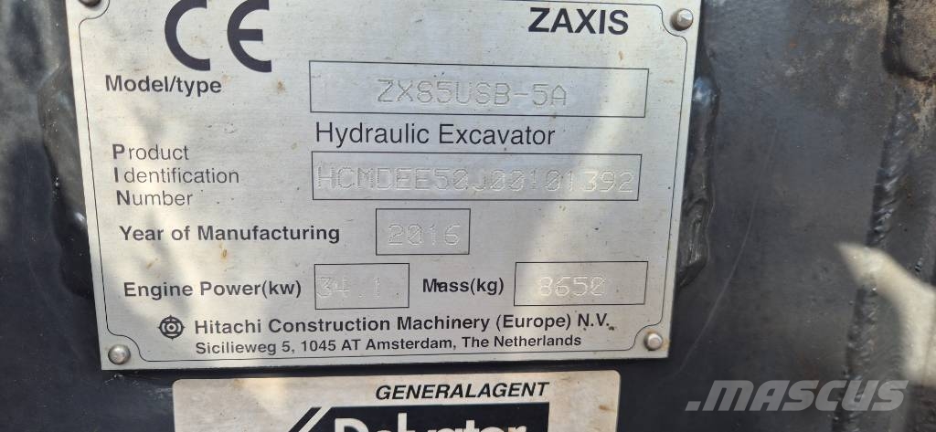 Hitachi ZX 85 US B-5A حفارات وسط 7 طن - 12 طن