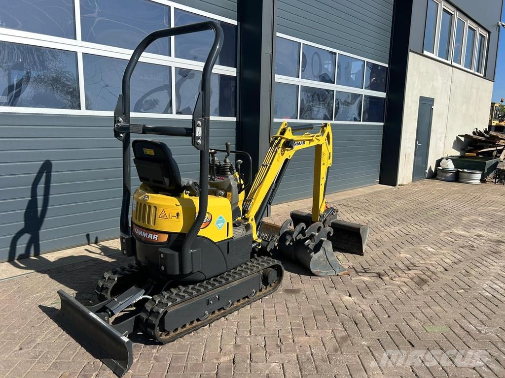 Yanmar VIO10-2A 小型挖掘机