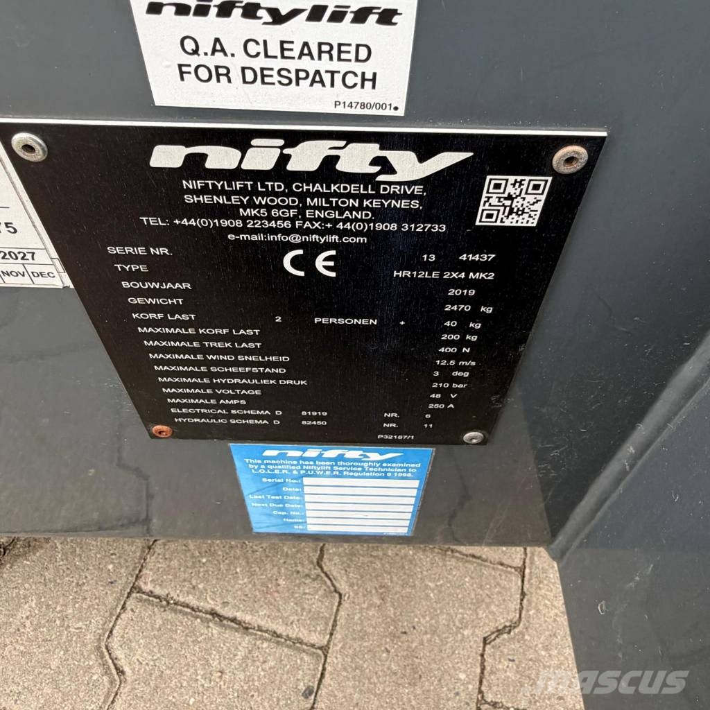 Niftylift HR 12 Plataformas con brazo de elevación manual