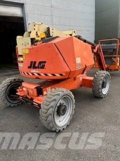 JLG 340 AJ Knikarmhoogwerkers