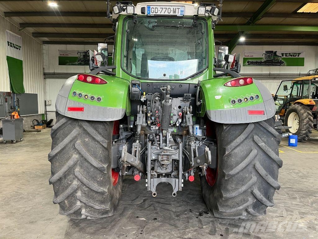 Fendt 724 VARIO PROFI + Трактори