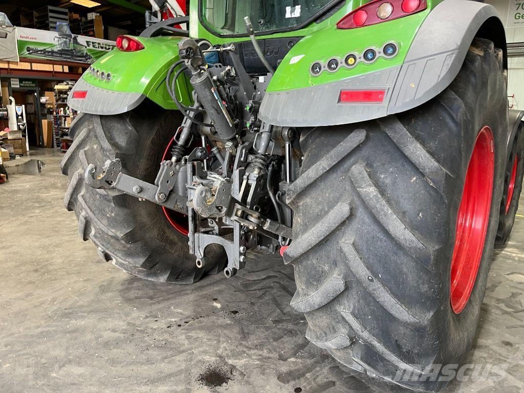 Fendt 724 VARIO PROFI + Трактори