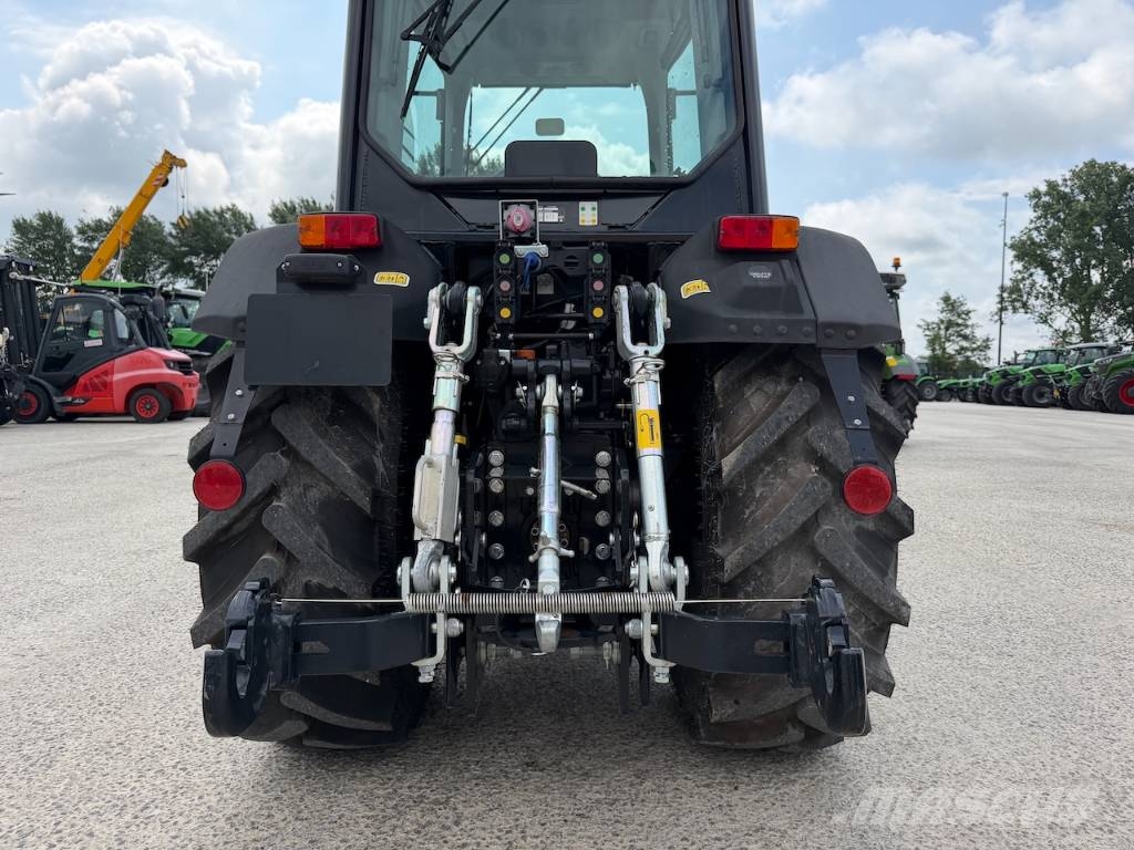 Deutz-Fahr S 330 DT Narrow Gauge Tractor Traktoriai