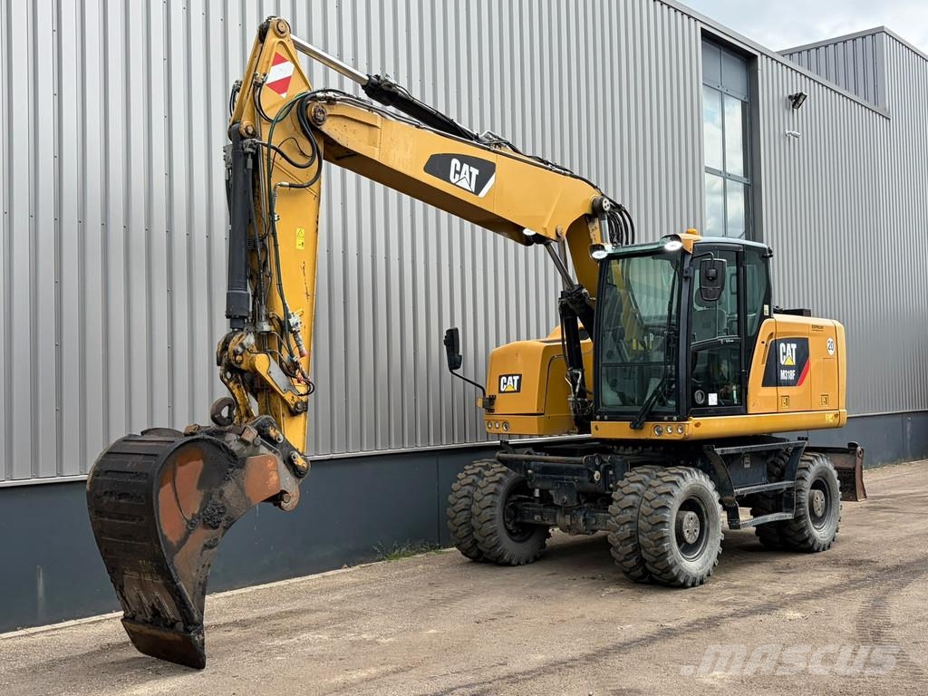 CAT M318F Bageri na kotačima