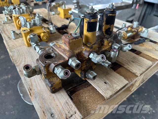 CAT 330 D USED HYDRAULIC PARTS COMPLET Hydraulics
