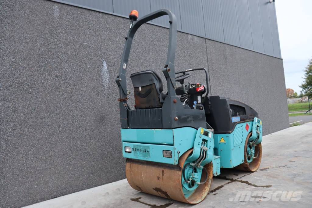 Bomag BW 100 AD-4 Valjci sa duplim bubnjem