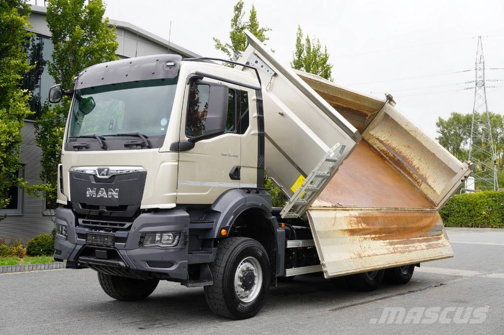 MAN TGS 33.480 6X6 / 15 tho. km!!! / KH-Kipper 3-way Tipper trucks