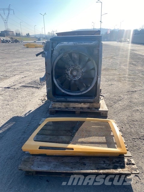 Liebherr L 556 COOLER USED Radiadores