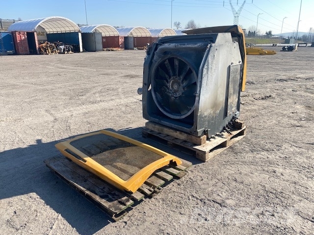 Liebherr L 556 COOLER USED Radiadores