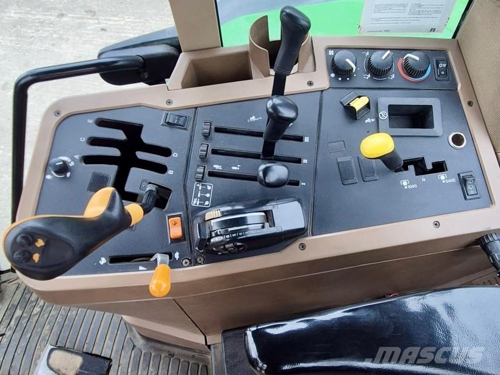 John Deere 7810 PowerQuad + FL 曳引機