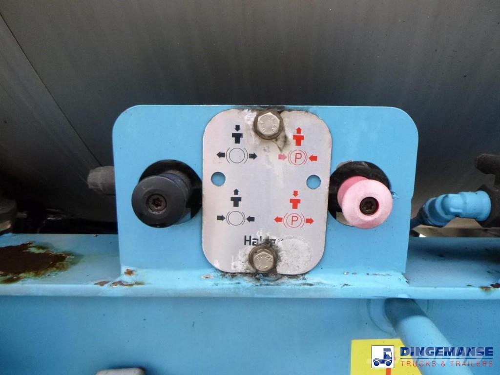 Magyar Chemical tank inox L4BH 33 m3 / 1 comp Tanktrailer