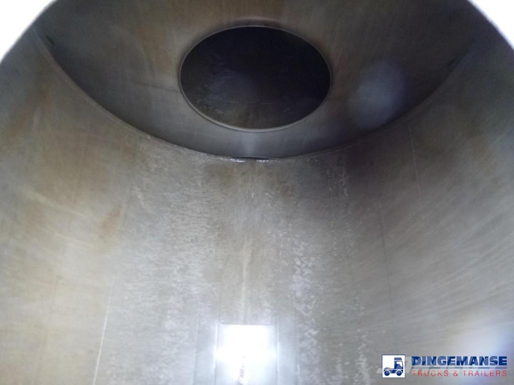 Magyar Chemical tank inox L4BH 33 m3 / 1 comp Tanktrailer