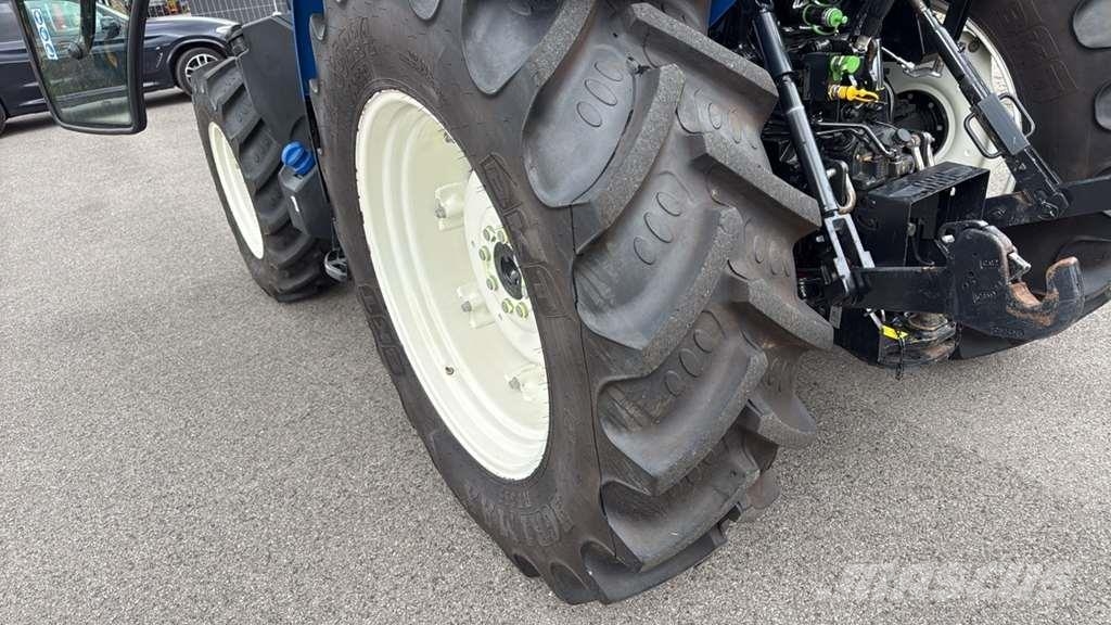 New Holland T5.90 Tractor Tractors