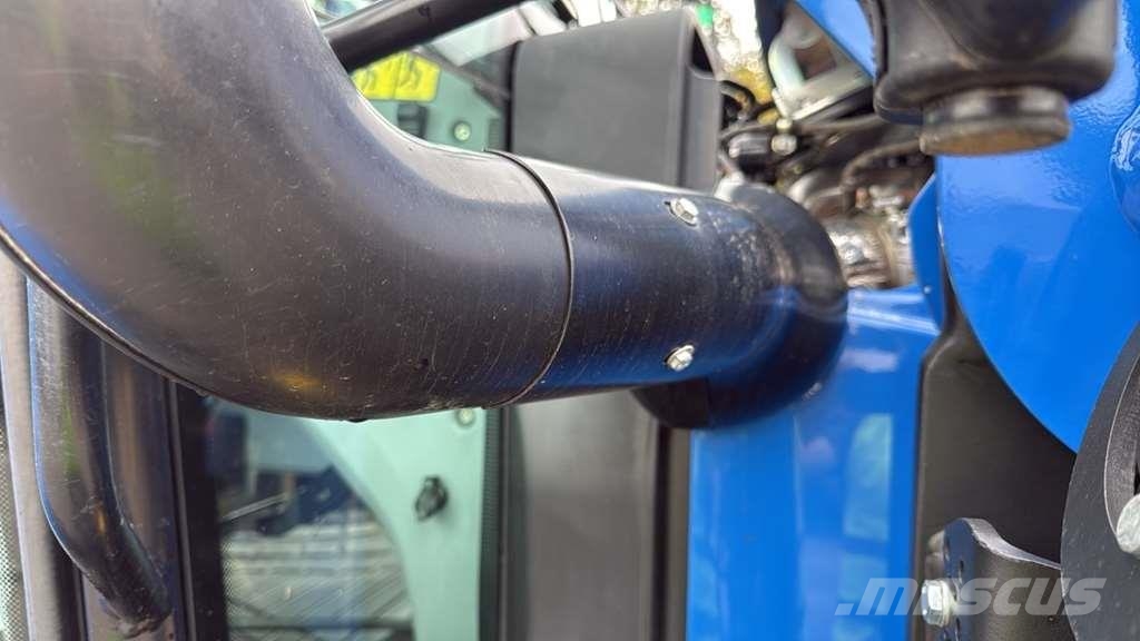 New Holland T5.90 Tractor Tractors