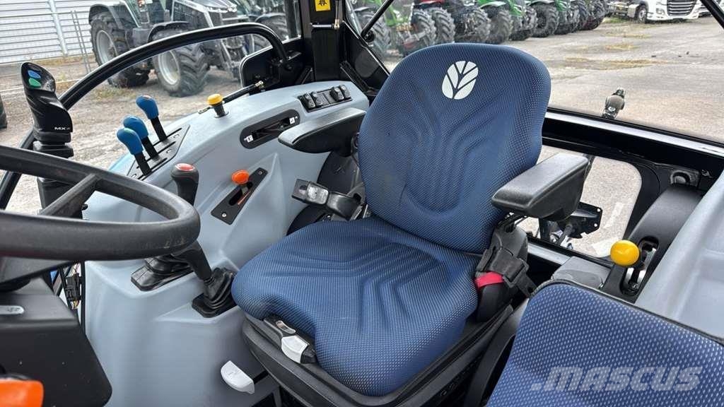 New Holland T5.90 Tractor Tractors