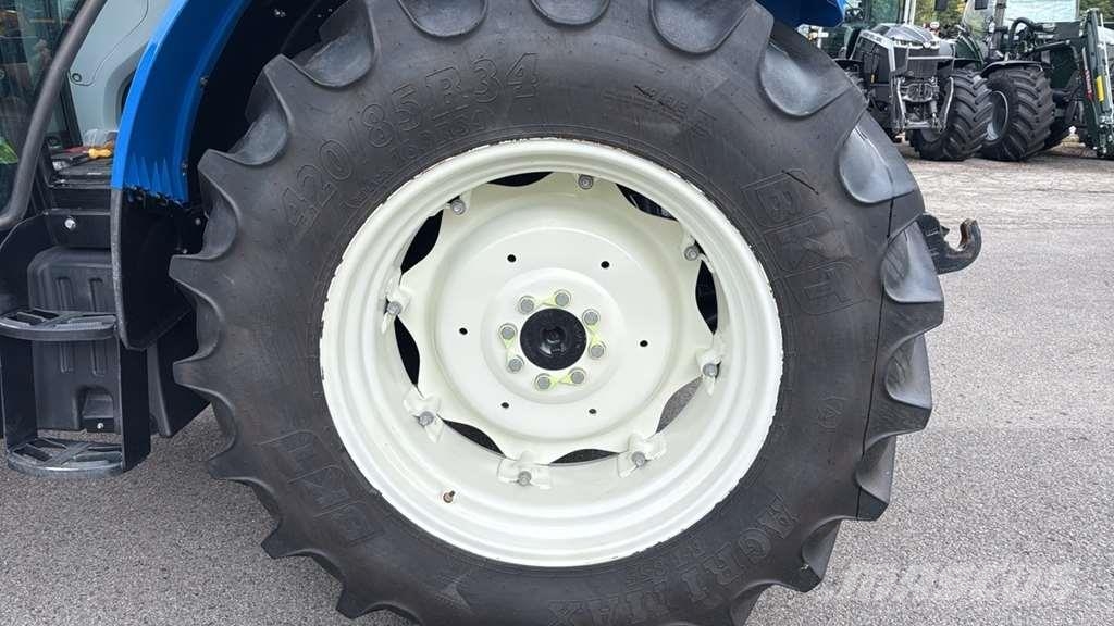 New Holland T5.90 Tractor Tractors