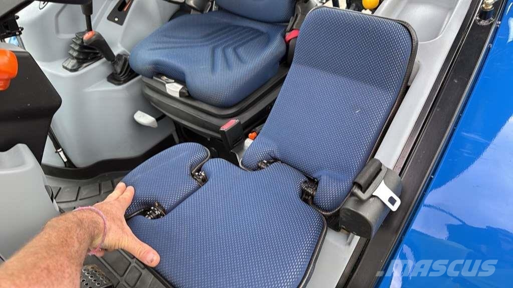 New Holland T5.90 Tractor Tractors