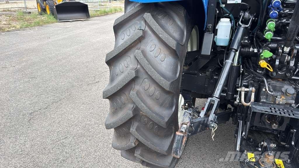 New Holland T5.90 Tractor Tractors
