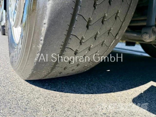 DAF XF 460 6x2/Standklima/Eu6/Komplettzug شاحنات بغطاء جانبي