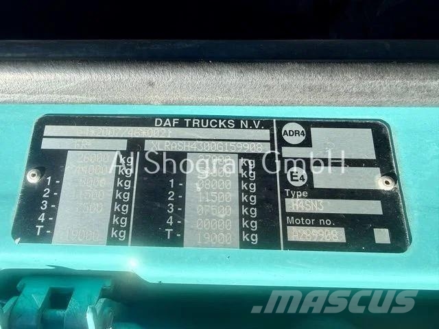 DAF XF 460 6x2/Standklima/Eu6/Komplettzug شاحنات بغطاء جانبي