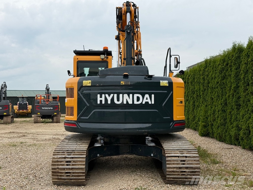 Hyundai HX 235 LCR Roomikekskavaatorid