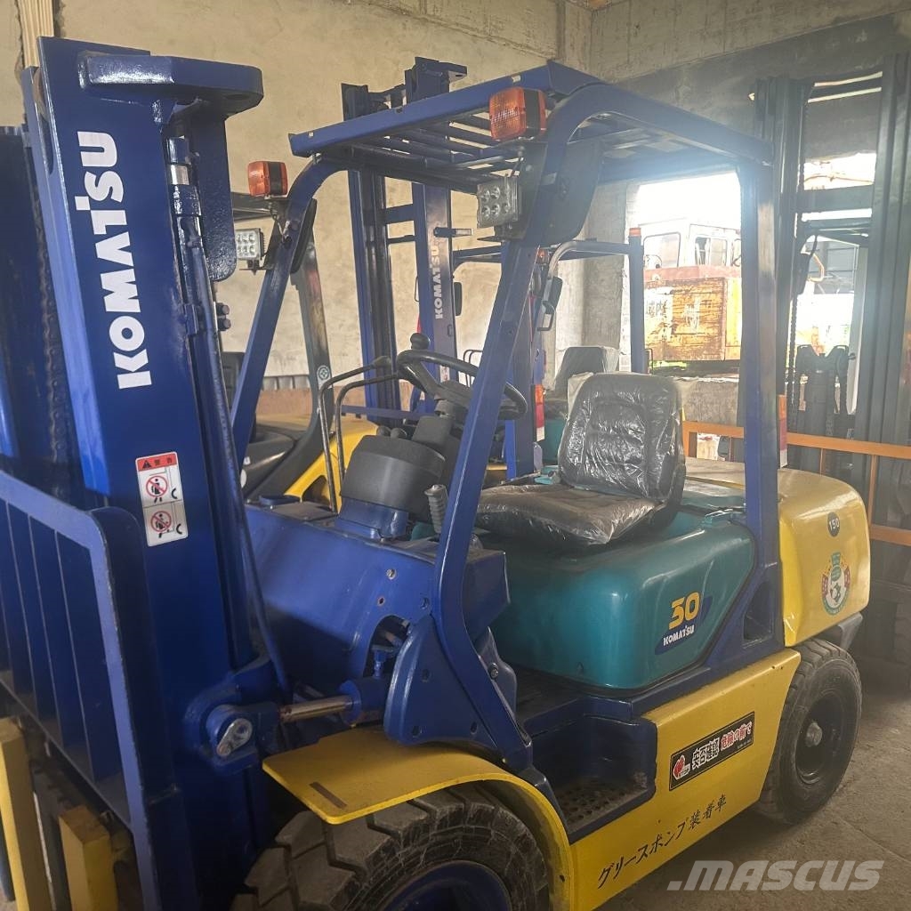 Komatsu F30T Dizelski viljuškari