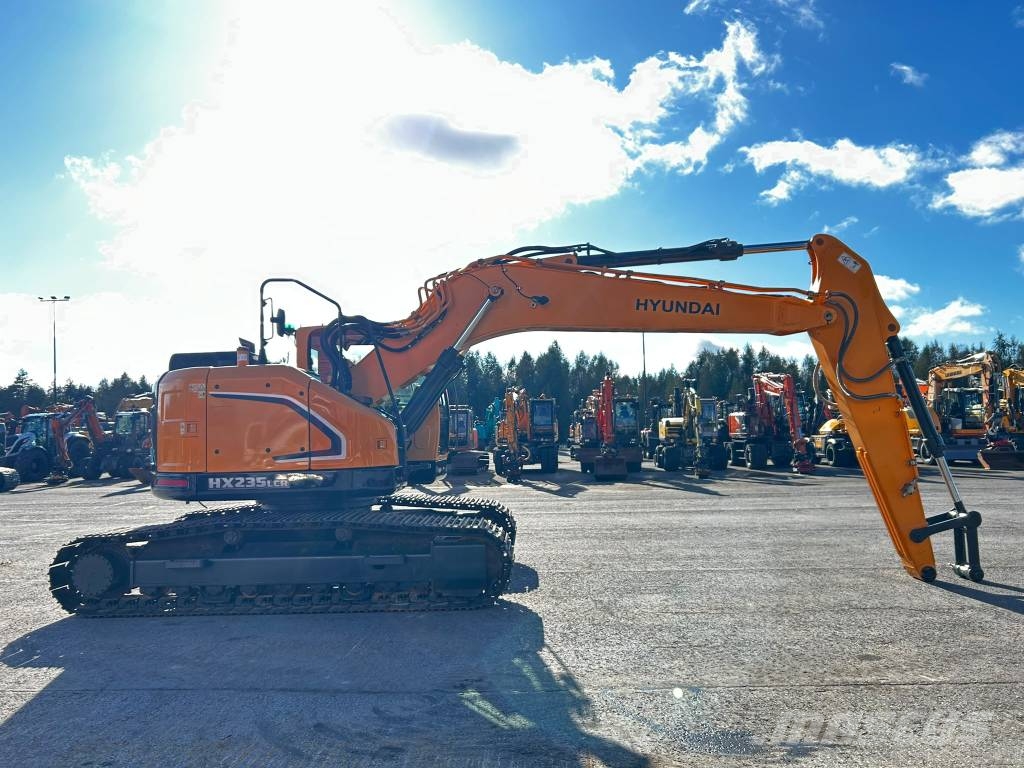 Hyundai HX 235 LCR / Kysy tarjous varusteltuna! Vikšriniai ekskavatoriai