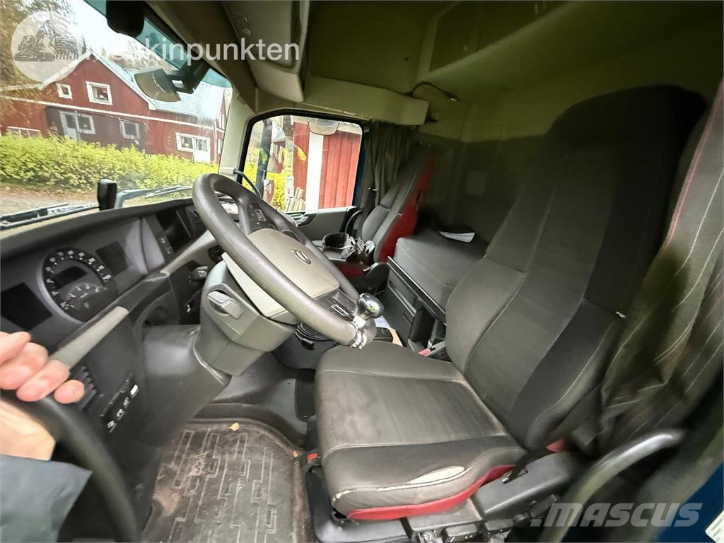 Volvo FH 6*4 Ombyggd BIL Sadulveokid