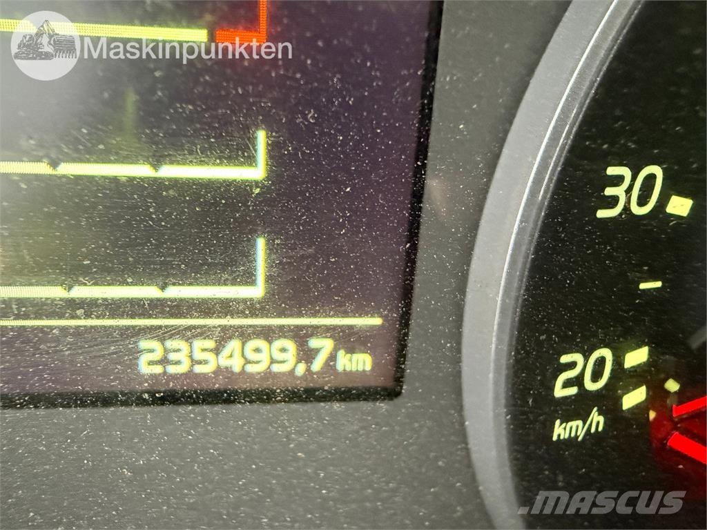 Volvo FH 6*4 Ombyggd BIL Sadulveokid
