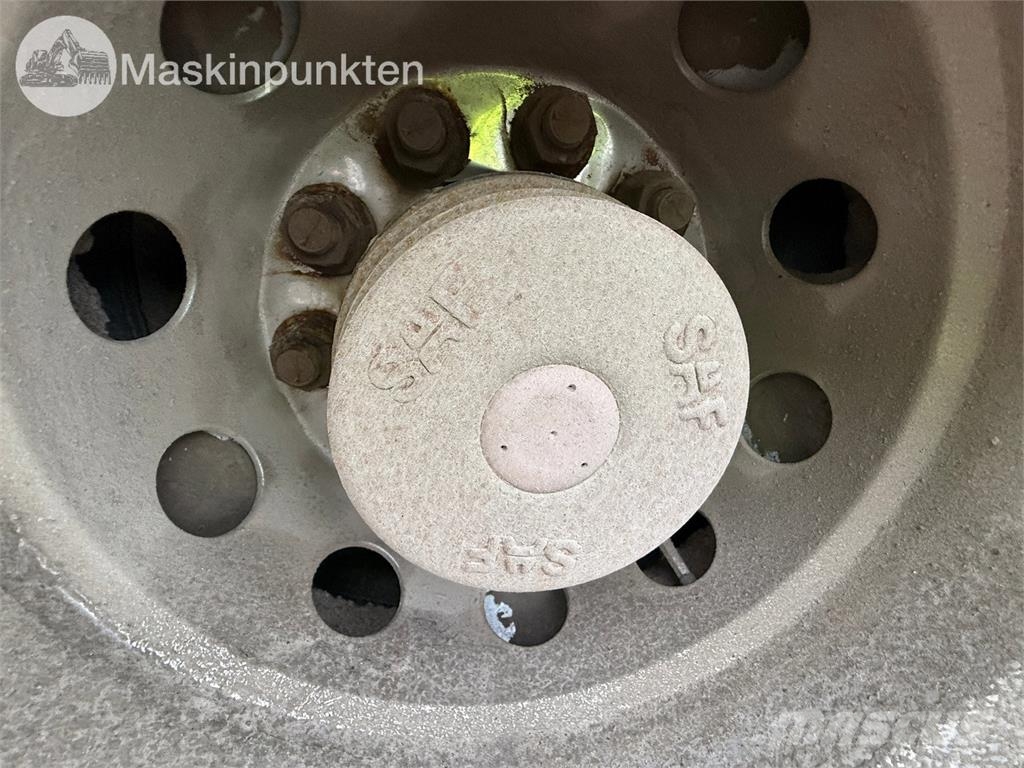 Volvo FH 6*4 Ombyggd BIL Sadulveokid