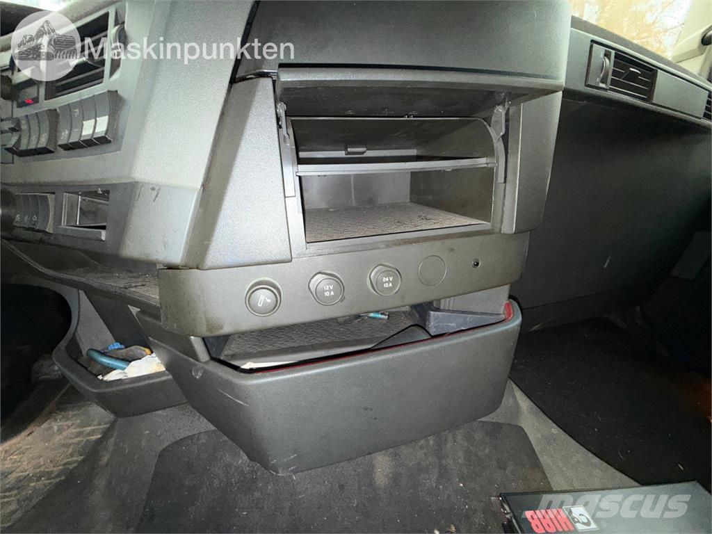 Volvo FH 6*4 Ombyggd BIL Sadulveokid