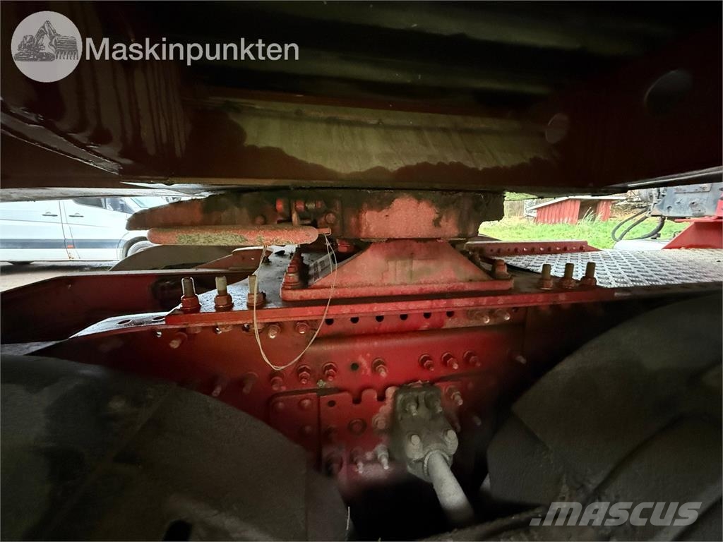 Volvo FH 6*4 Ombyggd BIL Sadulveokid