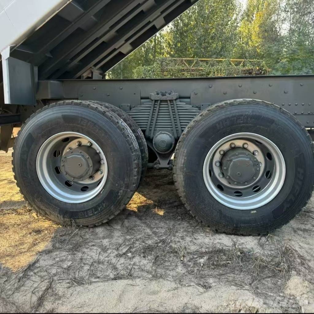 Howo 371 6x4 ダンプ